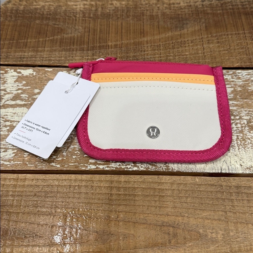 Lululemon True Identity Card Case - Picture 3 of 4